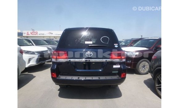 Buy Import Toyota Land Cruiser Blue Car in Import - Dubai in Bumthang Buy Import Toyota Land Cruiser Blue Car in Import - Dubai in Bumthang
