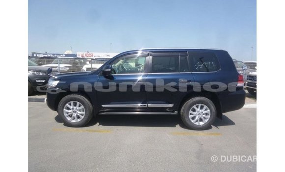Buy Import Toyota Land Cruiser Blue Car in Import - Dubai in Bumthang Buy Import Toyota Land Cruiser Blue Car in Import - Dubai in Bumthang