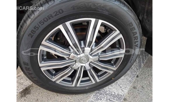 Buy Import Toyota Land Cruiser Other Car in Import - Dubai in Bumthang Buy Import Toyota Land Cruiser Other Car in Import - Dubai in Bumthang