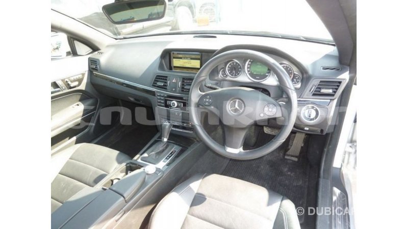 Big with watermark mercedes benz 250 bumthang import dubai 3064