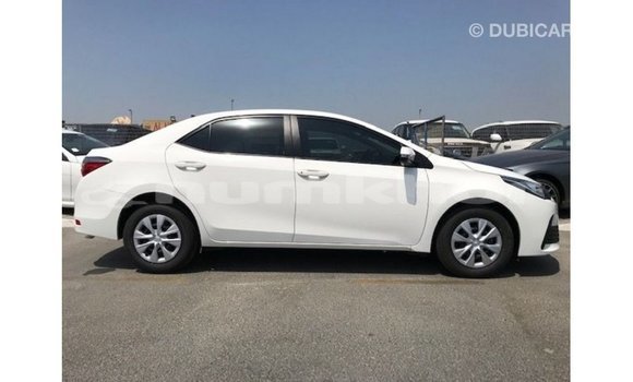 Buy Import Toyota Corolla White Car in Import - Dubai in Bumthang Buy Import Toyota Corolla White Car in Import - Dubai in Bumthang