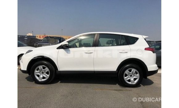 Buy Import Toyota 4Runner White Car in Import - Dubai in Bumthang Buy Import Toyota 4Runner White Car in Import - Dubai in Bumthang