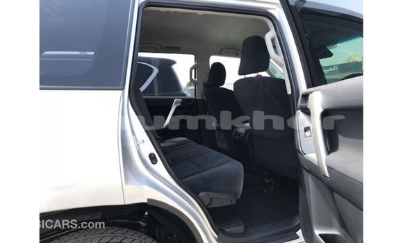 Buy Import Toyota Prado Other Car in Import - Dubai in Bumthang Buy Import Toyota Prado Other Car in Import - Dubai in Bumthang