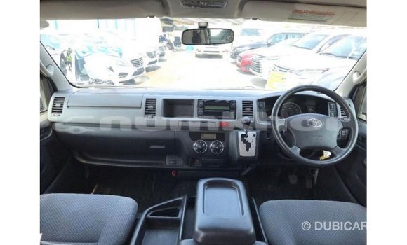 Buy Import Toyota Hiace White Car in Import - Dubai in Bumthang Buy Import Toyota Hiace White Car in Import - Dubai in Bumthang
