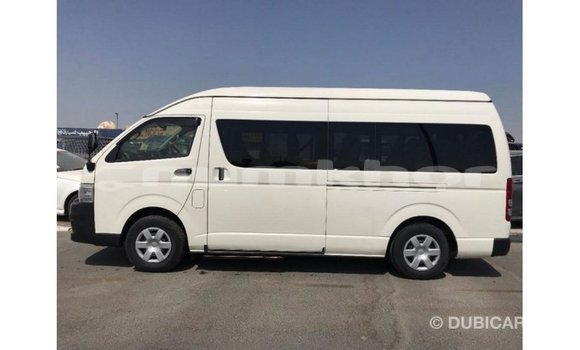 Buy Import Toyota Hiace White Car in Import - Dubai in Bumthang Buy Import Toyota Hiace White Car in Import - Dubai in Bumthang