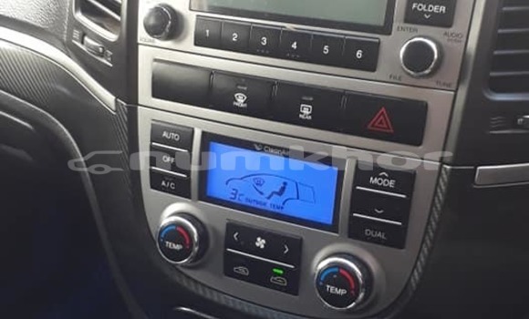 Buy Used Hyundai Santa Fe Black Car in Thimphu in Timphu Buy Used Hyundai Santa Fe Black Car in Thimphu in Timphu