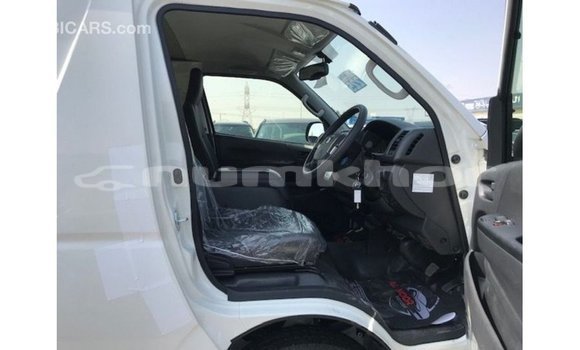 Buy Import Toyota Hiace White Car in Import - Dubai in Bumthang Buy Import Toyota Hiace White Car in Import - Dubai in Bumthang