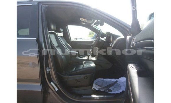 Buy Import Jeep Grand Cherokee Other Car in Import - Dubai in Bumthang Buy Import Jeep Grand Cherokee Other Car in Import - Dubai in Bumthang