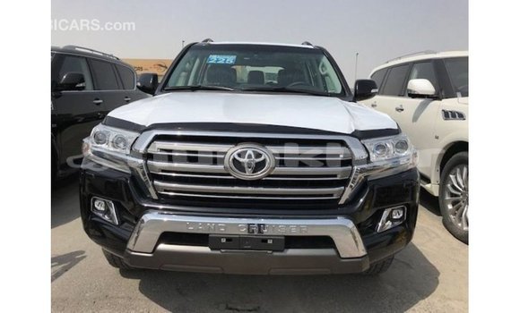Buy Import Toyota Land Cruiser Black Car in Import - Dubai in Bumthang Buy Import Toyota Land Cruiser Black Car in Import - Dubai in Bumthang