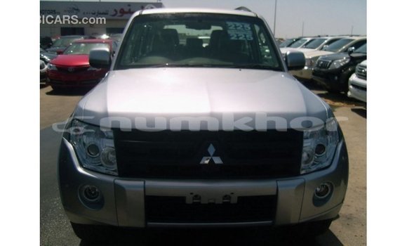 Buy Import Mitsubishi Pajero Other Car in Import - Dubai in Bumthang Buy Import Mitsubishi Pajero Other Car in Import - Dubai in Bumthang
