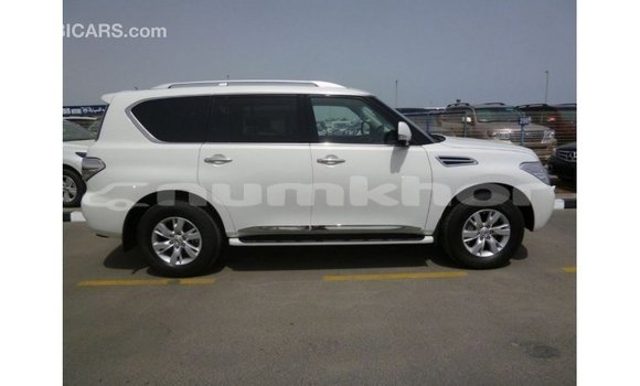 Buy Import Nissan Patrol White Car in Import - Dubai in Bumthang Buy Import Nissan Patrol White Car in Import - Dubai in Bumthang