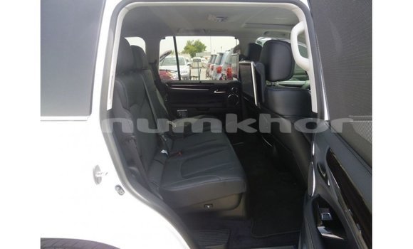 Buy Import Lexus LX White Car in Import - Dubai in Bumthang Buy Import Lexus LX White Car in Import - Dubai in Bumthang