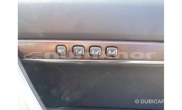 Buy Import Toyota Land Cruiser Black Car in Import - Dubai in Bumthang Buy Import Toyota Land Cruiser Black Car in Import - Dubai in Bumthang