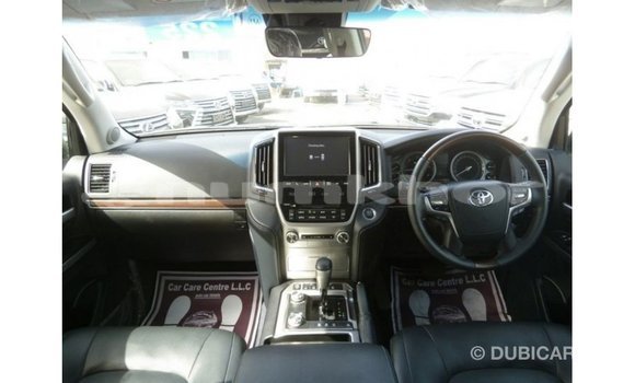Buy Import Toyota Land Cruiser Other Car in Import - Dubai in Bumthang Buy Import Toyota Land Cruiser Other Car in Import - Dubai in Bumthang