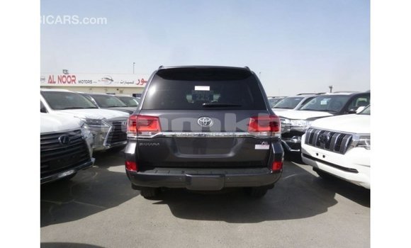 Buy Import Toyota Land Cruiser Other Car in Import - Dubai in Bumthang Buy Import Toyota Land Cruiser Other Car in Import - Dubai in Bumthang