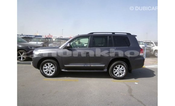 Buy Import Toyota Land Cruiser Other Car in Import - Dubai in Bumthang Buy Import Toyota Land Cruiser Other Car in Import - Dubai in Bumthang