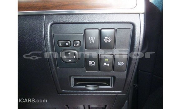 Buy Import Toyota Land Cruiser Other Car in Import - Dubai in Bumthang Buy Import Toyota Land Cruiser Other Car in Import - Dubai in Bumthang