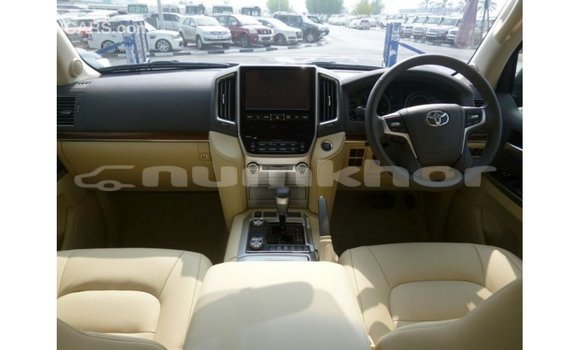 Buy Import Toyota Land Cruiser Blue Car in Import - Dubai in Bumthang Buy Import Toyota Land Cruiser Blue Car in Import - Dubai in Bumthang