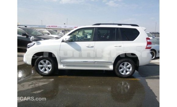 Buy Import Toyota Prado White Car in Import - Dubai in Bumthang Buy Import Toyota Prado White Car in Import - Dubai in Bumthang