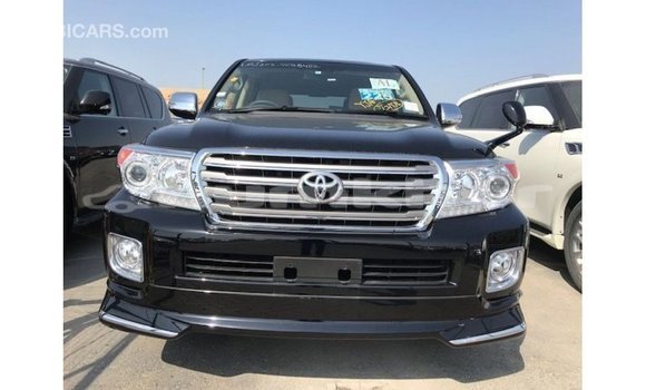 Buy Import Toyota Land Cruiser Black Car in Import - Dubai in Bumthang Buy Import Toyota Land Cruiser Black Car in Import - Dubai in Bumthang