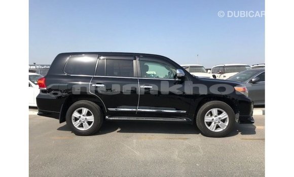 Buy Import Toyota Land Cruiser Black Car in Import - Dubai in Bumthang Buy Import Toyota Land Cruiser Black Car in Import - Dubai in Bumthang