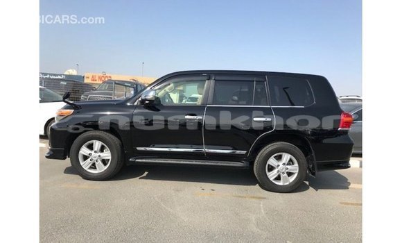 Buy Import Toyota Land Cruiser Black Car in Import - Dubai in Bumthang Buy Import Toyota Land Cruiser Black Car in Import - Dubai in Bumthang