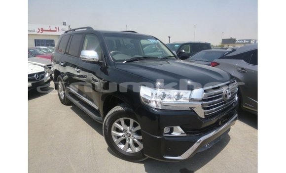 Buy Import Toyota Land Cruiser Black Car in Import - Dubai in Bumthang Buy Import Toyota Land Cruiser Black Car in Import - Dubai in Bumthang