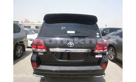 Buy Import Toyota Land Cruiser Black Car in Import - Dubai in Bumthang Buy Import Toyota Land Cruiser Black Car in Import - Dubai in Bumthang