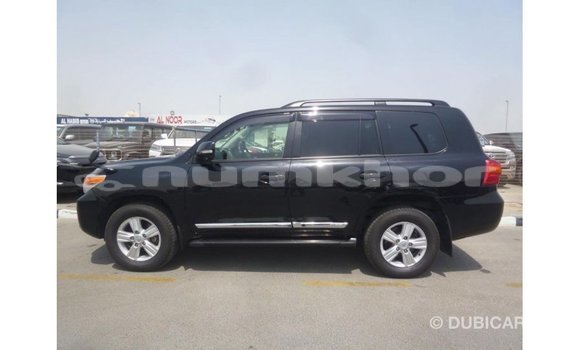 Buy Import Toyota Land Cruiser Black Car in Import - Dubai in Bumthang Buy Import Toyota Land Cruiser Black Car in Import - Dubai in Bumthang