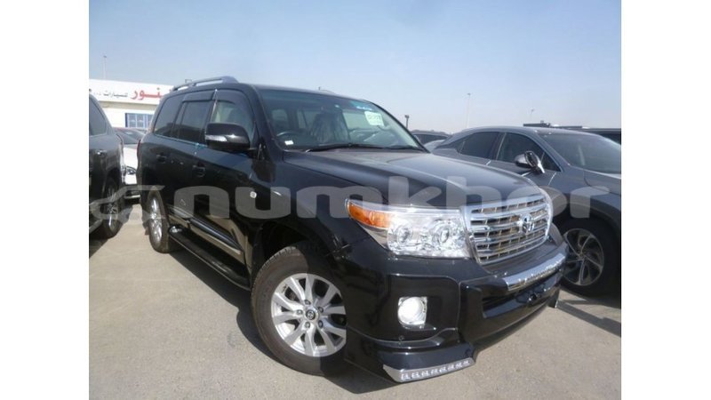 Big with watermark toyota land cruiser bumthang import dubai 3117