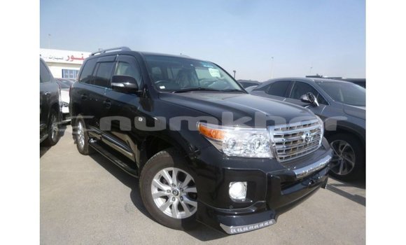 Buy Import Toyota Land Cruiser Black Car in Import - Dubai in Bumthang Buy Import Toyota Land Cruiser Black Car in Import - Dubai in Bumthang