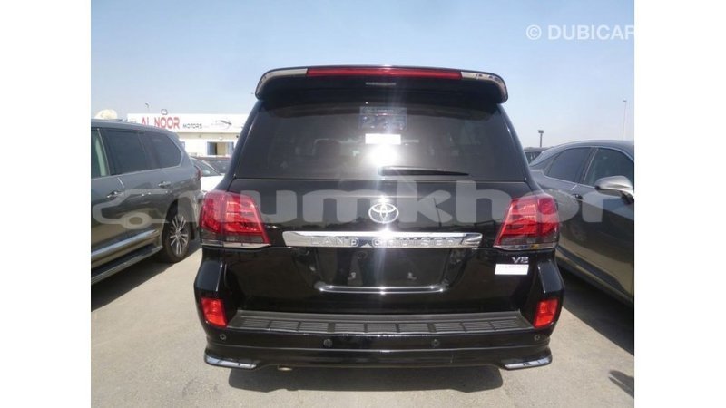 Big with watermark toyota land cruiser bumthang import dubai 3117