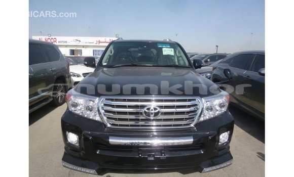Buy Import Toyota Land Cruiser Black Car in Import - Dubai in Bumthang Buy Import Toyota Land Cruiser Black Car in Import - Dubai in Bumthang