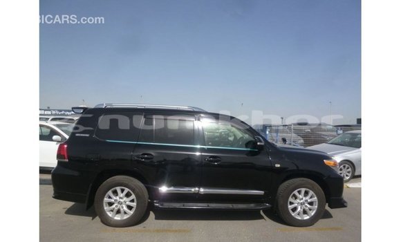 Buy Import Toyota Land Cruiser Black Car in Import - Dubai in Bumthang Buy Import Toyota Land Cruiser Black Car in Import - Dubai in Bumthang