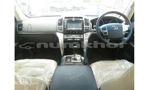 Buy Import Toyota Land Cruiser Other Car in Import - Dubai in Bumthang Buy Import Toyota Land Cruiser Other Car in Import - Dubai in Bumthang