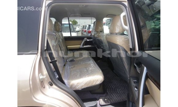 Buy Import Toyota Land Cruiser Other Car in Import - Dubai in Bumthang Buy Import Toyota Land Cruiser Other Car in Import - Dubai in Bumthang