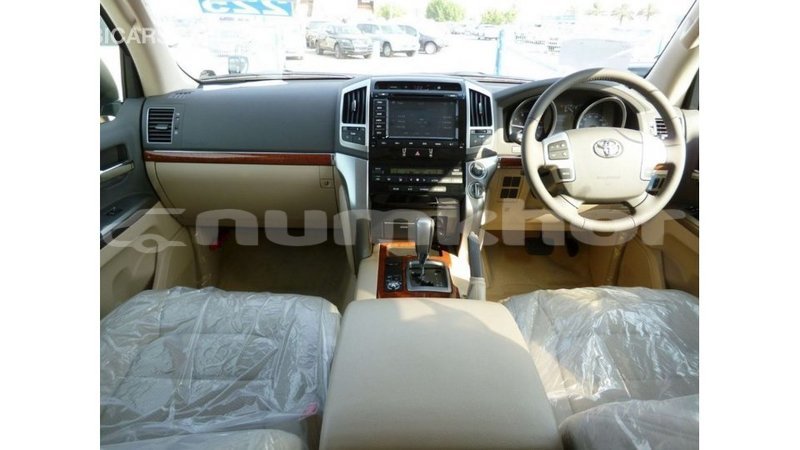 Big with watermark toyota land cruiser bumthang import dubai 3119