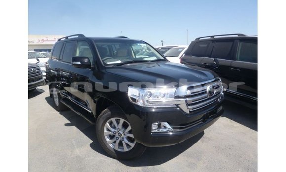 Buy Import Toyota Land Cruiser Black Car in Import - Dubai in Bumthang Buy Import Toyota Land Cruiser Black Car in Import - Dubai in Bumthang