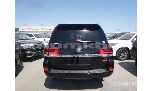 Buy Import Toyota Land Cruiser Black Car in Import - Dubai in Bumthang Buy Import Toyota Land Cruiser Black Car in Import - Dubai in Bumthang
