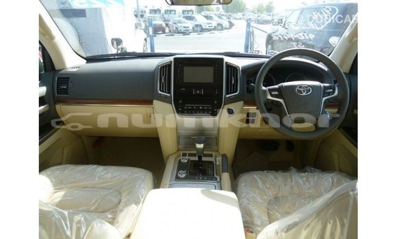 Buy Import Toyota Land Cruiser Black Car in Import - Dubai in Bumthang Buy Import Toyota Land Cruiser Black Car in Import - Dubai in Bumthang