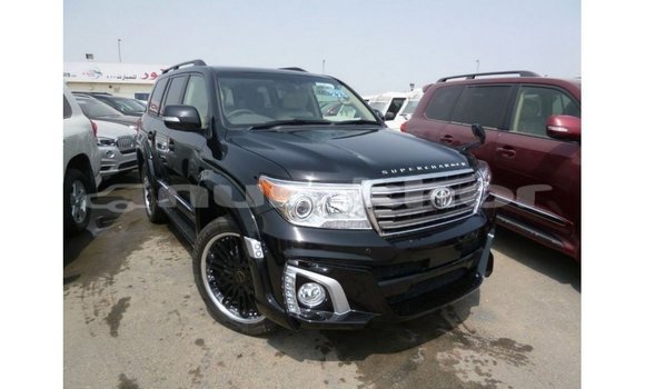 Buy Import Toyota Land Cruiser Black Car in Import - Dubai in Bumthang Buy Import Toyota Land Cruiser Black Car in Import - Dubai in Bumthang