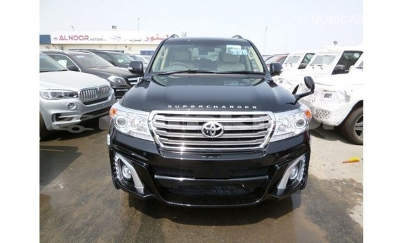 Buy Import Toyota Land Cruiser Black Car in Import - Dubai in Bumthang Buy Import Toyota Land Cruiser Black Car in Import - Dubai in Bumthang