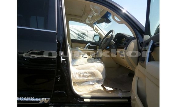 Buy Import Toyota Land Cruiser Black Car in Import - Dubai in Bumthang Buy Import Toyota Land Cruiser Black Car in Import - Dubai in Bumthang
