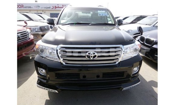 Buy Import Toyota Land Cruiser Black Car in Import - Dubai in Bumthang Buy Import Toyota Land Cruiser Black Car in Import - Dubai in Bumthang