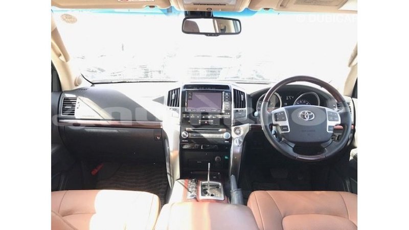 Big with watermark toyota land cruiser bumthang import dubai 3131