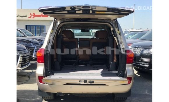 Buy Import Toyota Land Cruiser Other Car in Import - Dubai in Bumthang Buy Import Toyota Land Cruiser Other Car in Import - Dubai in Bumthang