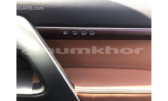 Buy Import Toyota Land Cruiser Other Car in Import - Dubai in Bumthang Buy Import Toyota Land Cruiser Other Car in Import - Dubai in Bumthang