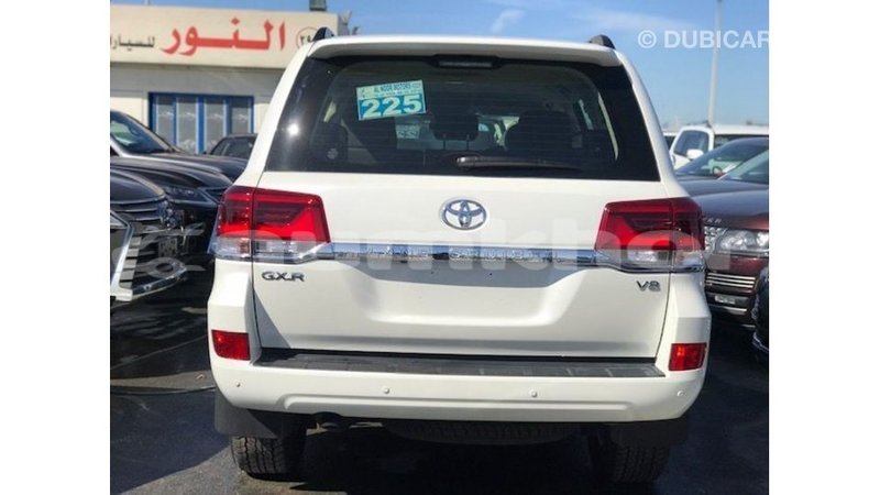 Big with watermark toyota land cruiser bumthang import dubai 3132
