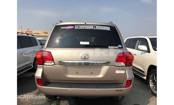 Buy Import Toyota Land Cruiser Other Car in Import - Dubai in Bumthang Buy Import Toyota Land Cruiser Other Car in Import - Dubai in Bumthang
