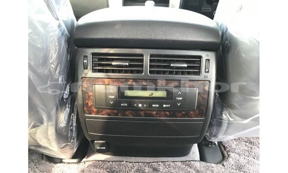 Buy Import Toyota Land Cruiser Other Car in Import - Dubai in Bumthang Buy Import Toyota Land Cruiser Other Car in Import - Dubai in Bumthang